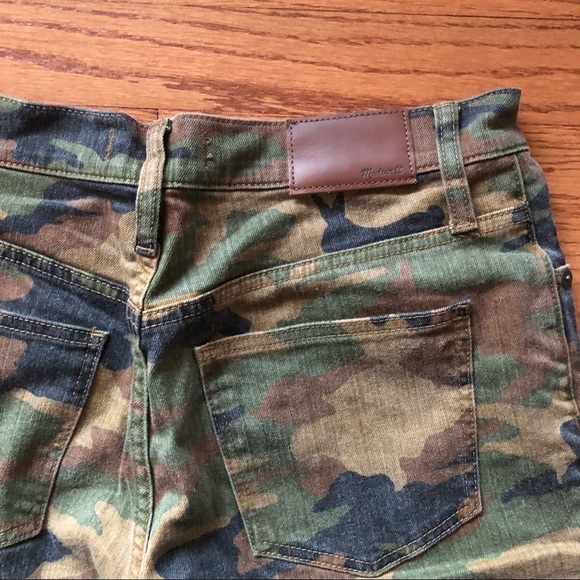 Madewell High-Rise Slim Boyjean Bunny Camo Jeans - Picture 5 of 5